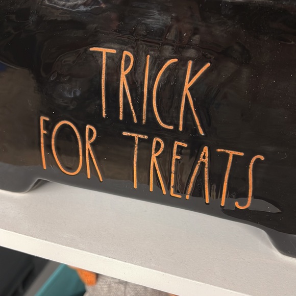 TRICK FOR TREATS BONE CANISTER - RAE DUNN - see noted imperfections! - Picture 3 of 5